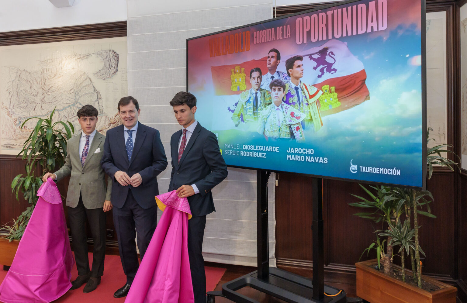 Mañueco subraya el compromiso de la Junta para preservar la tradición ...